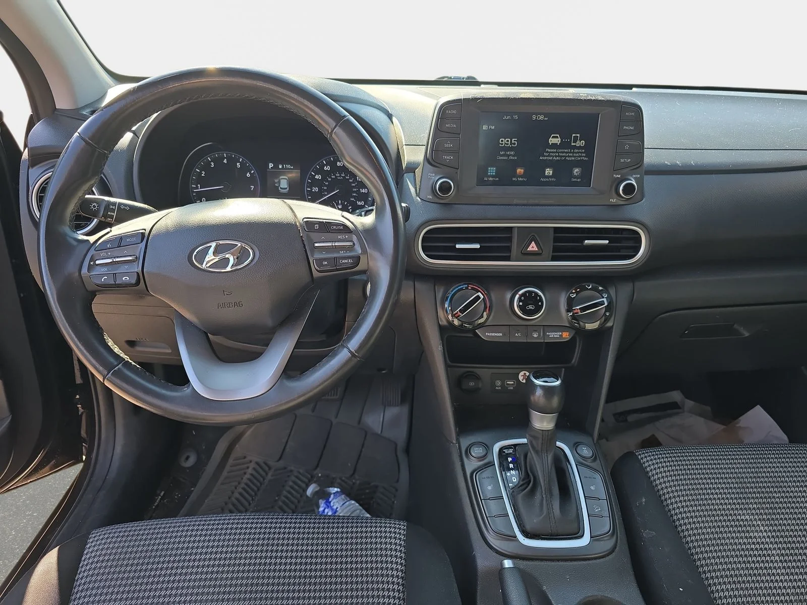 Used 2020 Black Hyundai SEL image 12