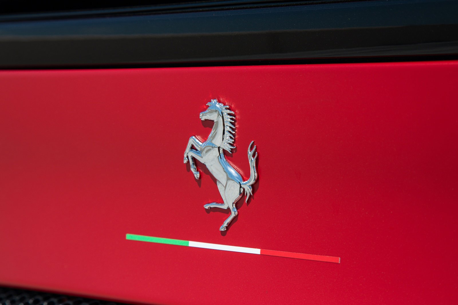 Used 2024 Red Ferrari  image 14