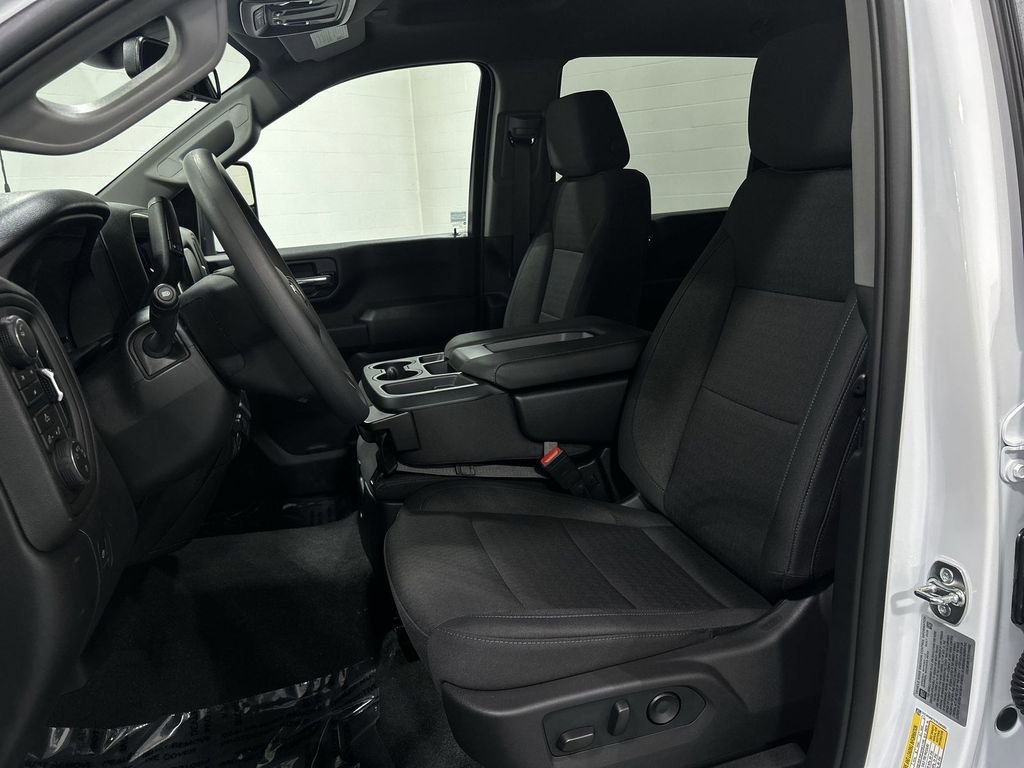 2026 Chevrolet Silverado 2500 HD Custom - Photo 13