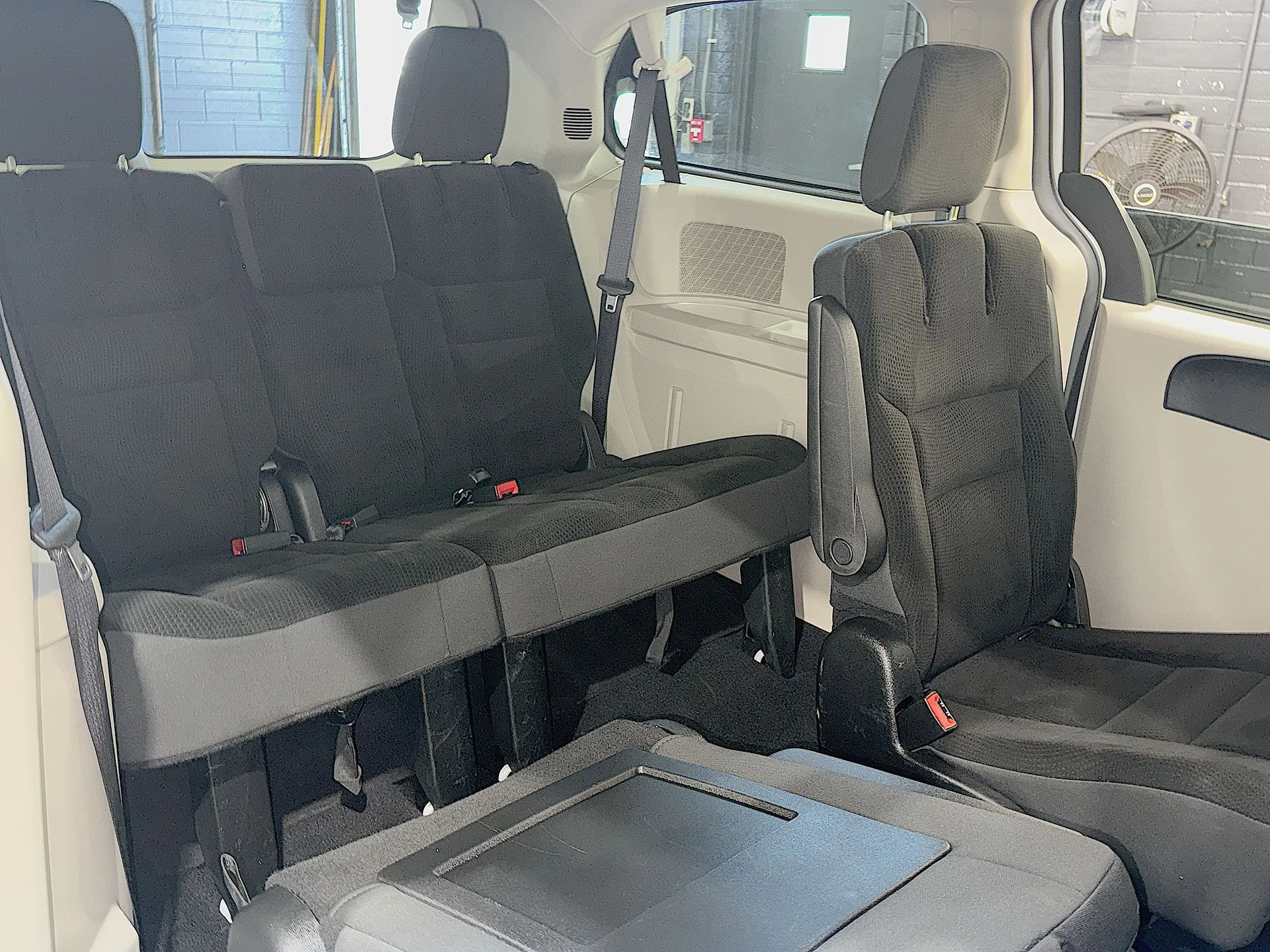 Used 2019 White Dodge SE image 23