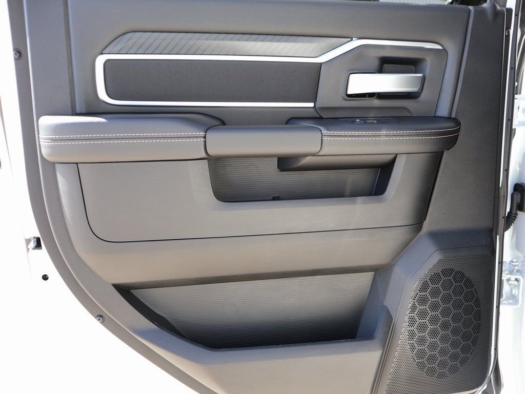 2026 RAM 2500 Big Horn - Photo 16