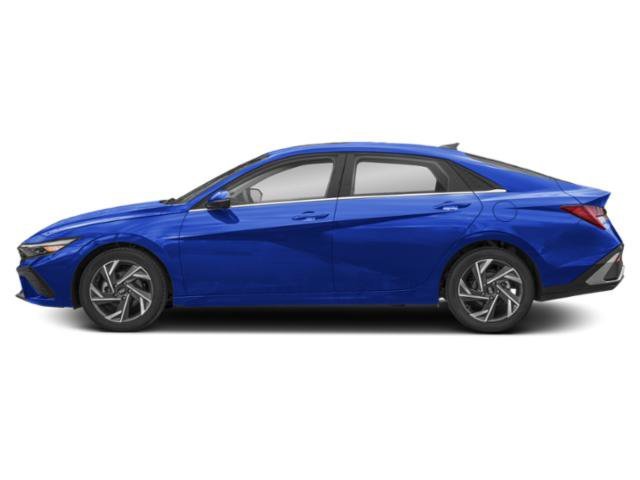 Used 2024 Serenity White Hyundai Limited image 4