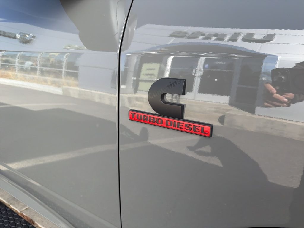 New 2026 Ceramic Gray Clearcoat RAM Tradesman image 48