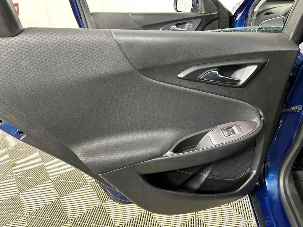 Used 2019 Blue Chevrolet LT image 16