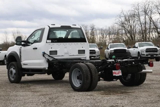2025 Ford F-550 Super Duty Chassis Cab XL - Photo 22
