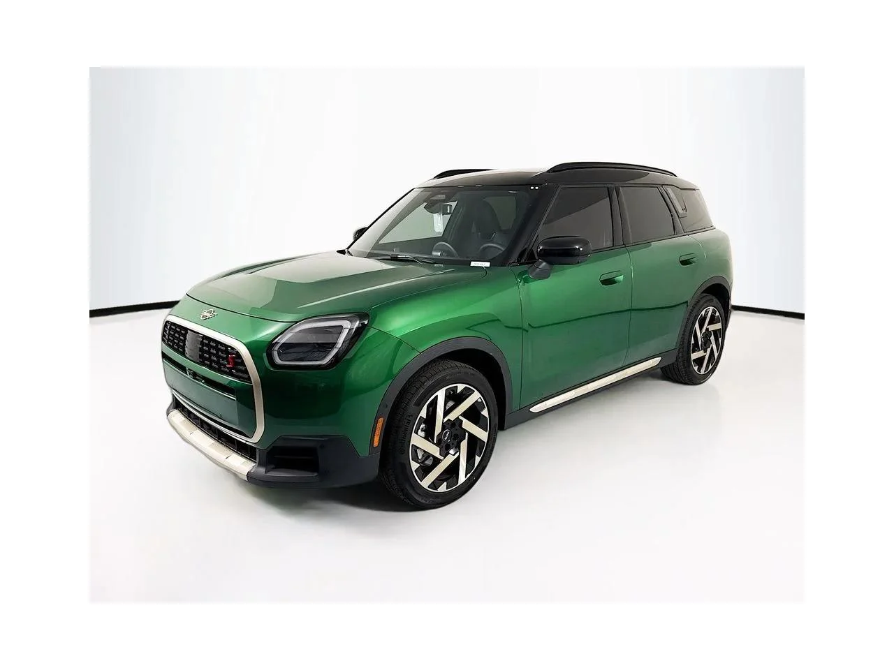 New 2026 MINI COUNTRYMAN ICONIC Sports Activity Vehicle in Tempe