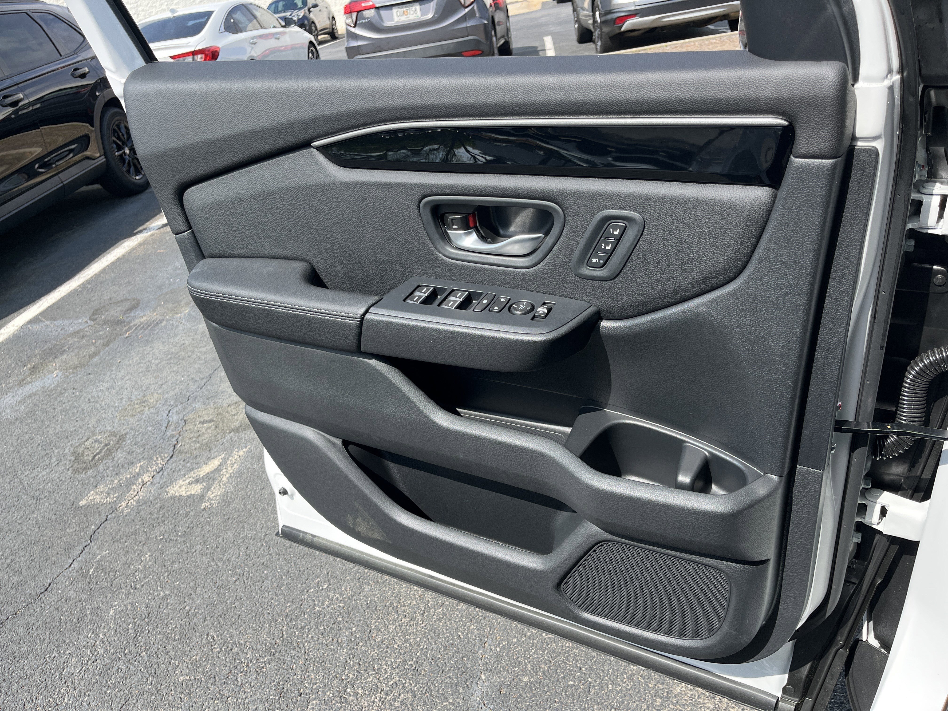 2026 Honda Pilot EX-L - Photo 13