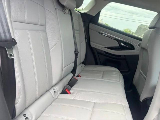 Used 2023 Gray Land Rover S image 11