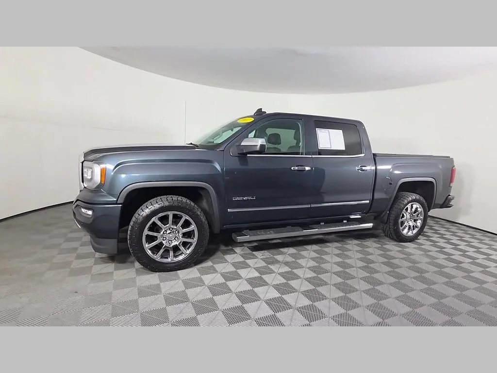 Used 2017 Dark Slate Metallic GMC Denali image 49