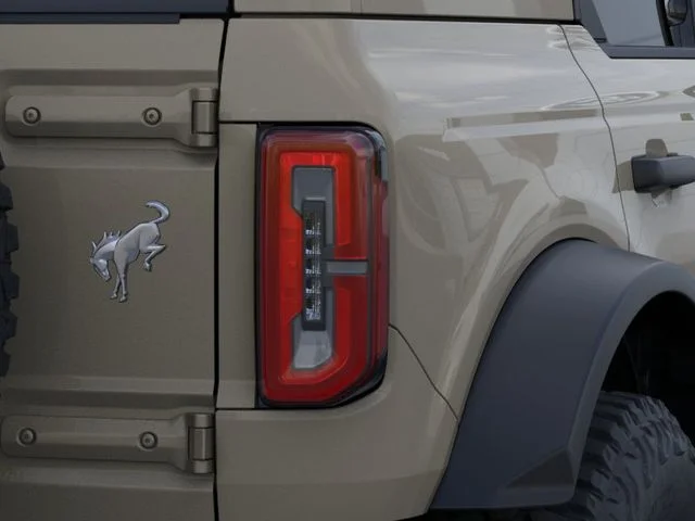 New 2026 Desert Sand Ford Badlands image 23