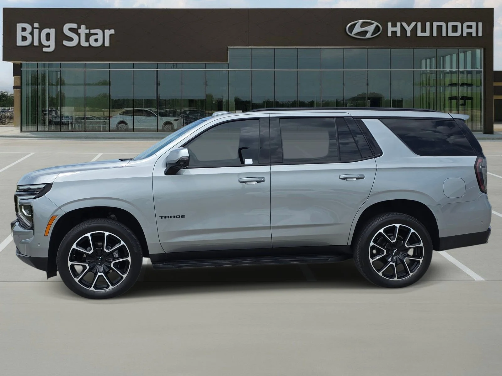 Used 2025 Sterling Gray Metallic Chevrolet RST image 2