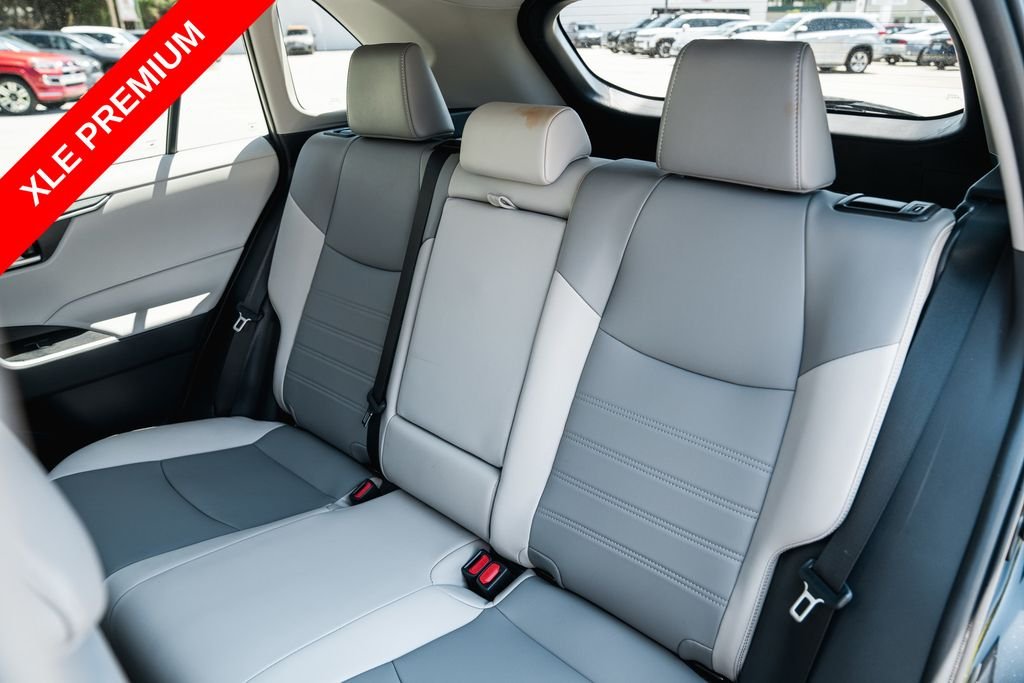 Used 2023 Midnight Black Metallic Toyota XLE Premium image 28