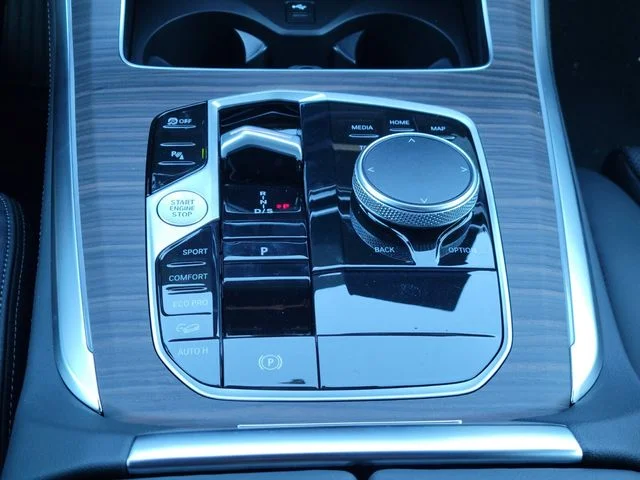 New 2026 Gray BMW xDrive40i image 17