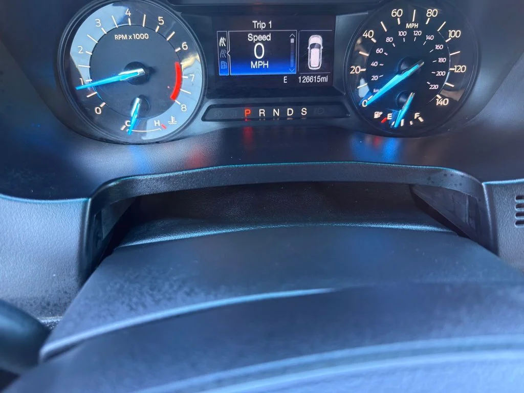 Used 2017 White Ford XLT image 32