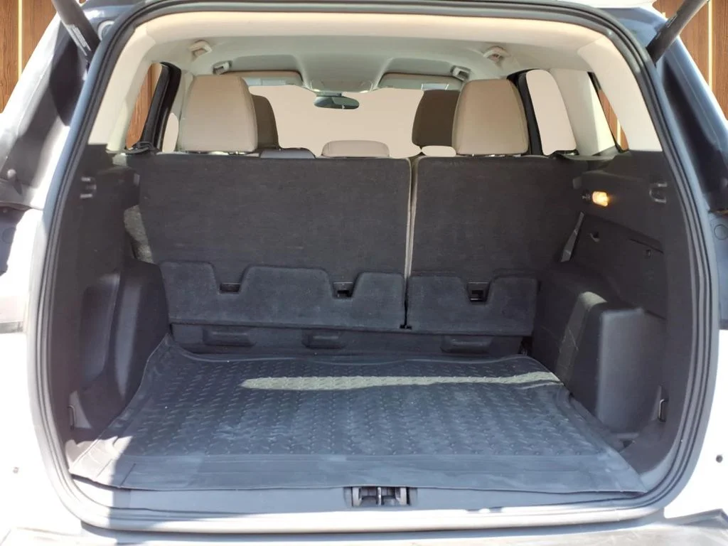 Used 2017 White Ford SE image 31