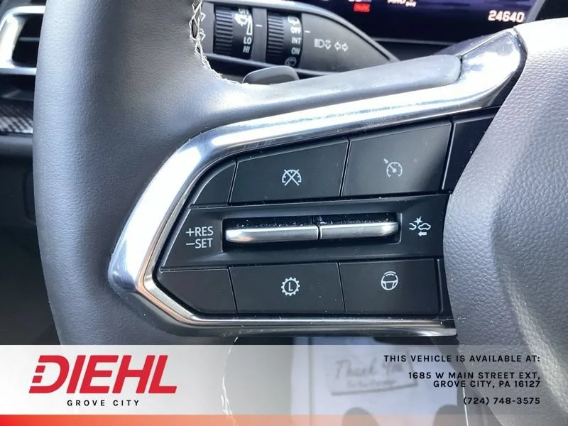 Used 2024 RADIANT RED TINTCOAT Chevrolet Premier image 27