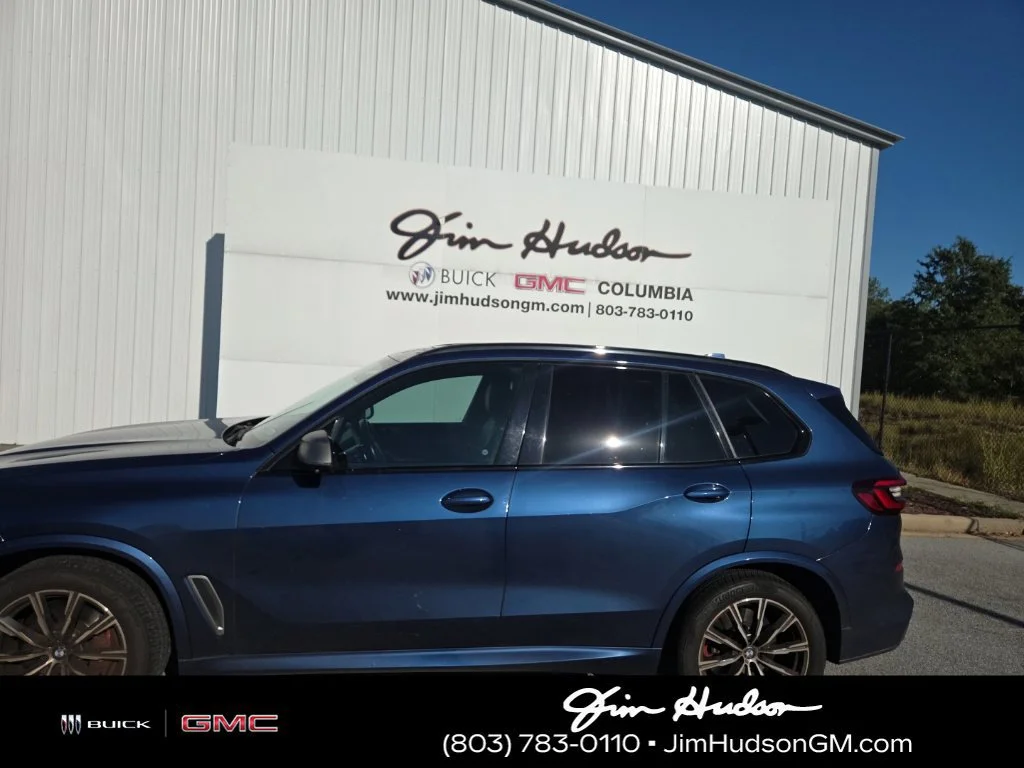 Used 2021 Blue BMW M50i image 2