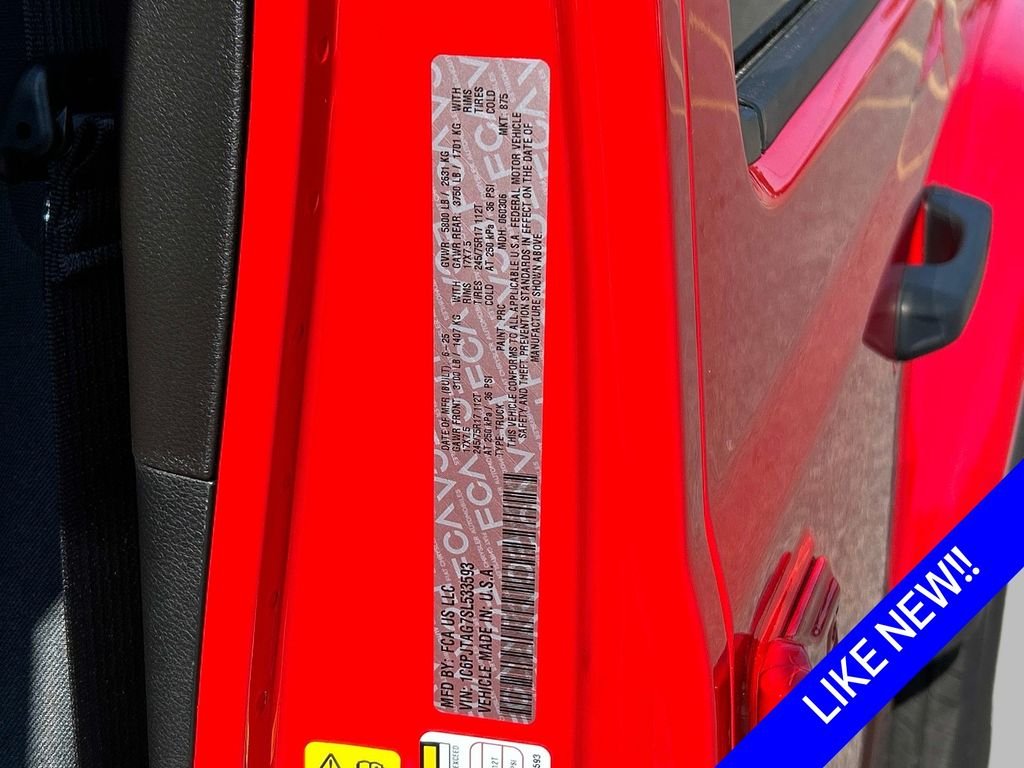 Used 2025 Red Jeep Sport S image 10