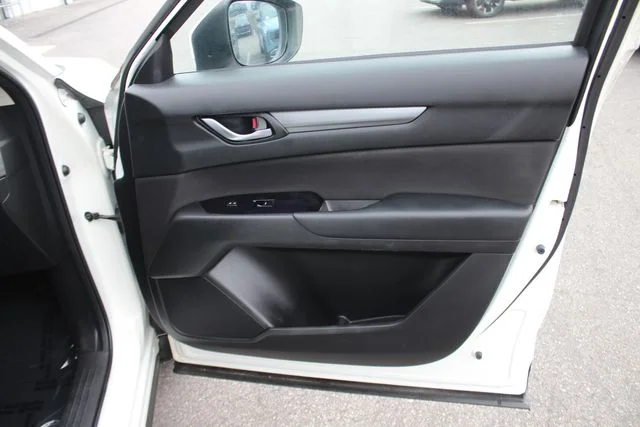 Used 2020 White Mazda Sport image 29