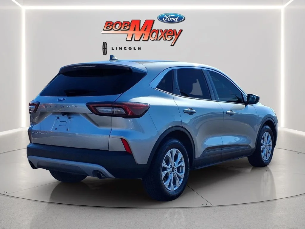 Used 2024 Silver Ford Active image 4