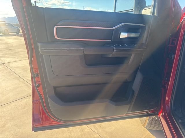 2026 RAM 2500 Big Horn - Photo 18