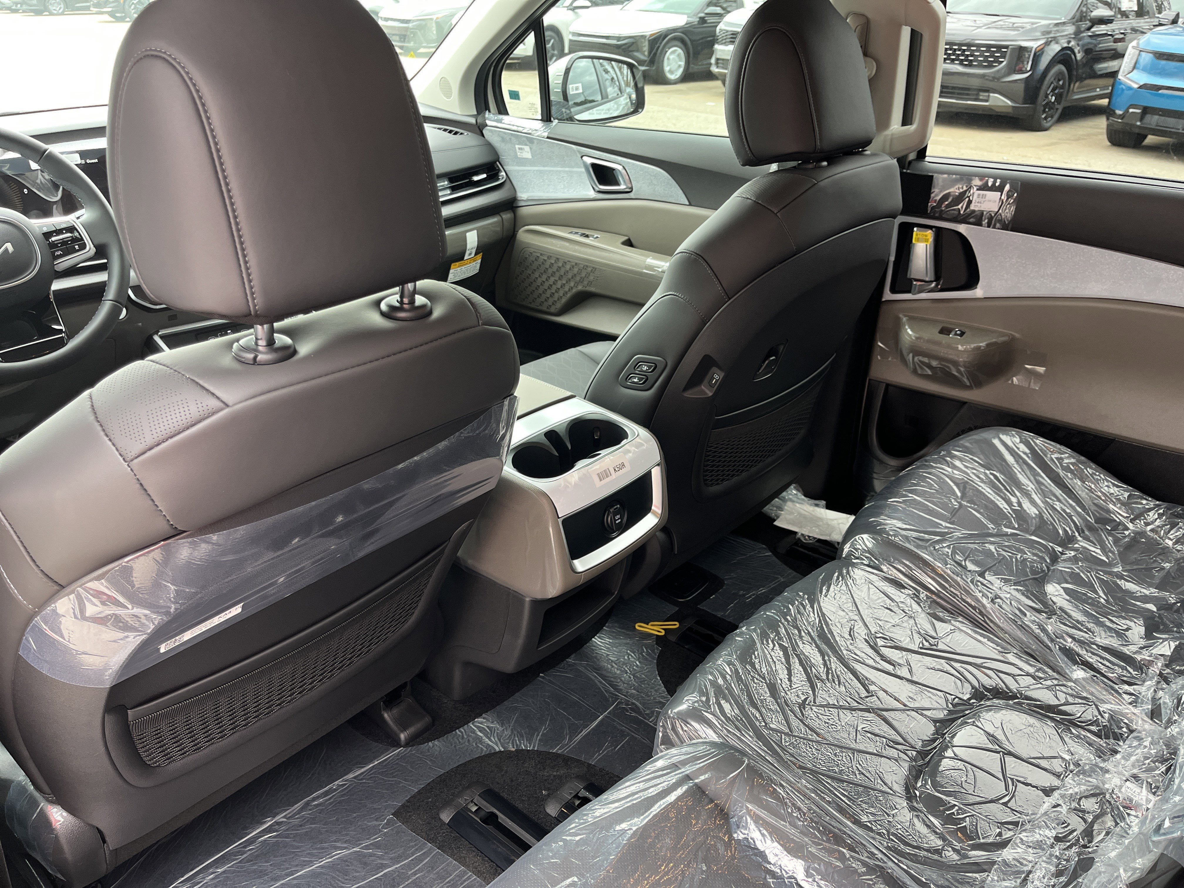 New 2026 Ivory Silver Kia EX image 21