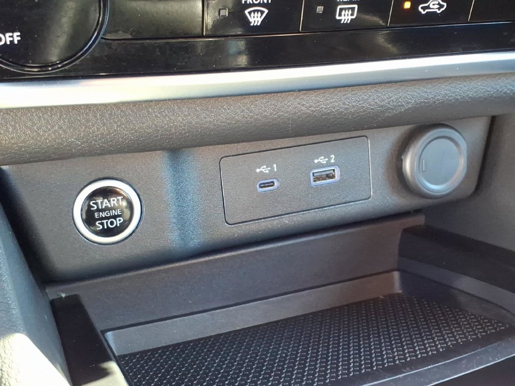 Used 2023 Gun Metallic Nissan S *only 4k miles!* image 24