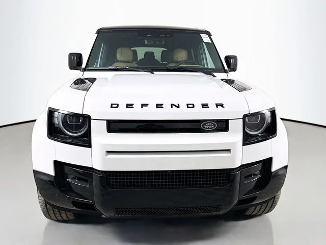 New 2026 Fuji White Land Rover V8 image 2