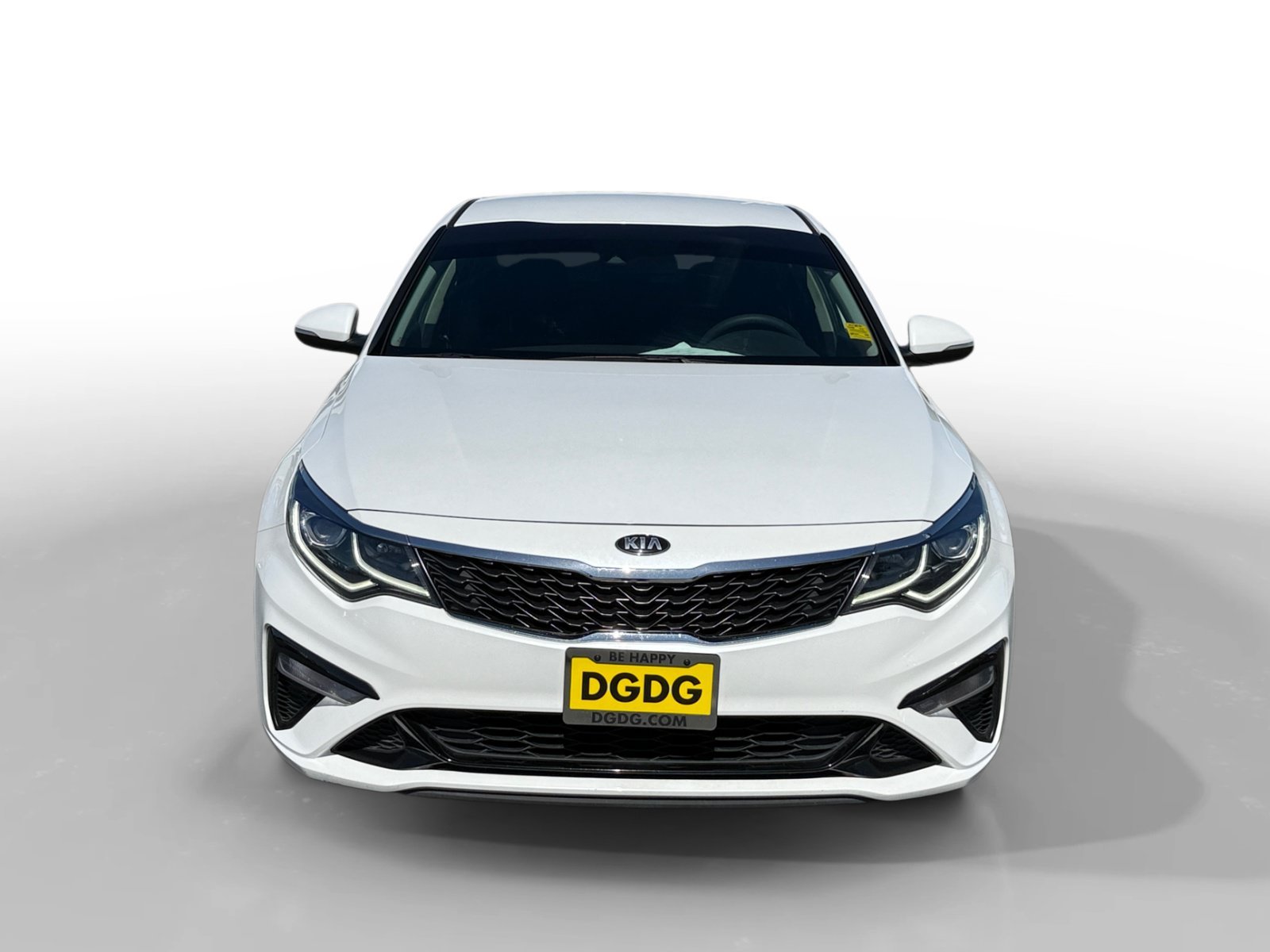 Used 2020 Snow White Pearl Kia LX image 8