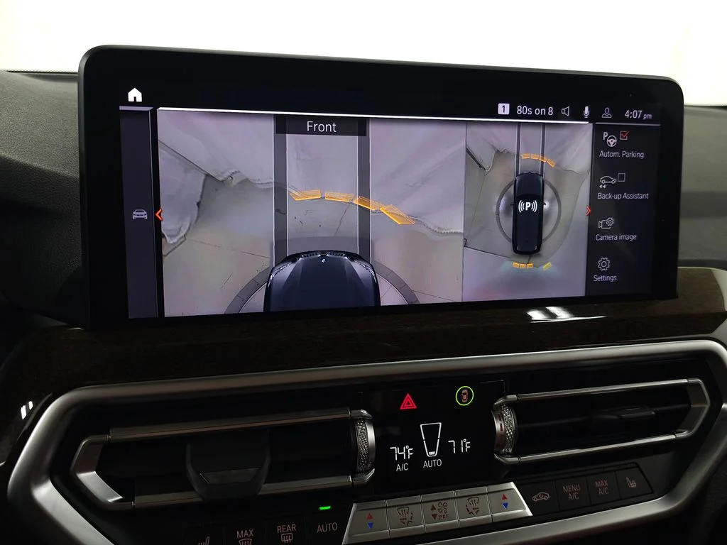 Used 2023 Black BMW xDrive30i image 32