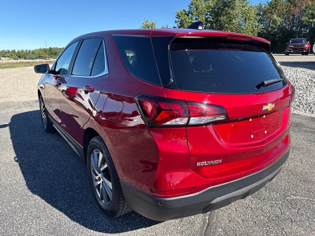 Used 2022 Red Chevrolet LT image 8