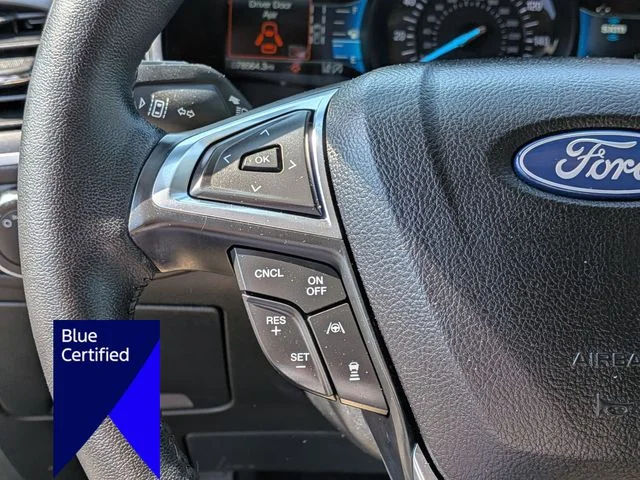 Used 2022 Black Ford SEL image 17