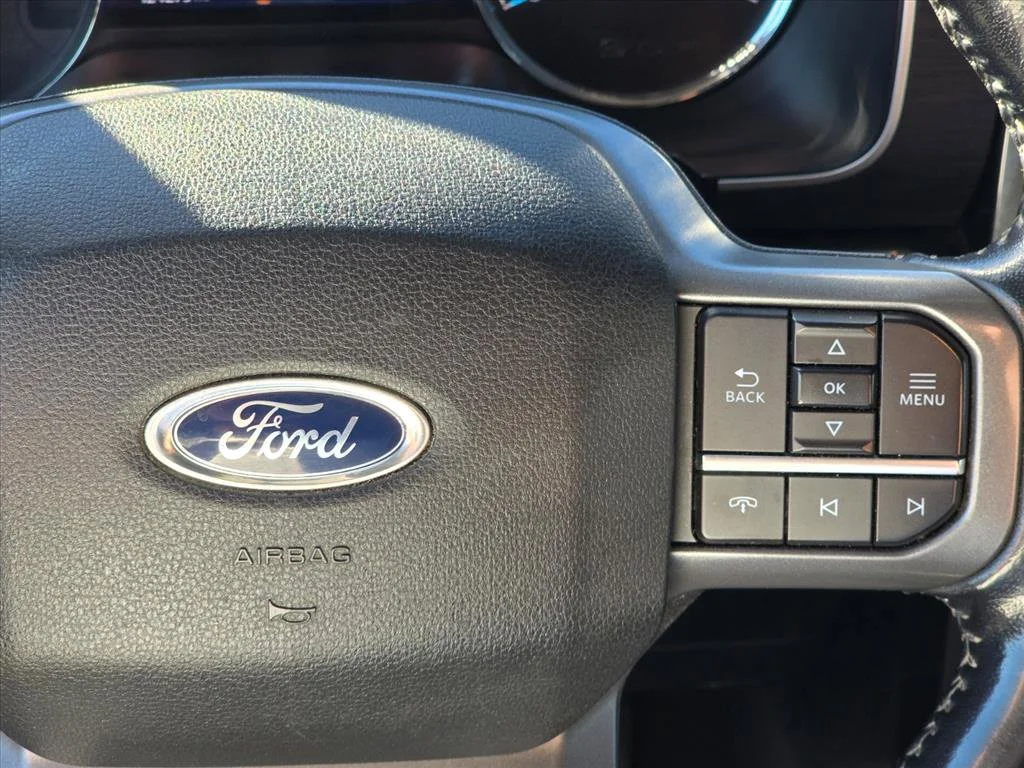 Used 2021  Ford XLT image 16