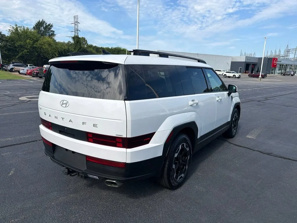 Used 2024 Serenity White Hyundai SEL image 10