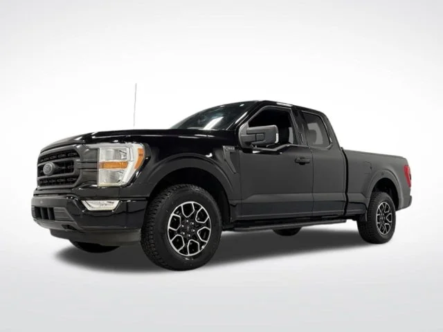 Used 2021 Black Ford XLT image 4