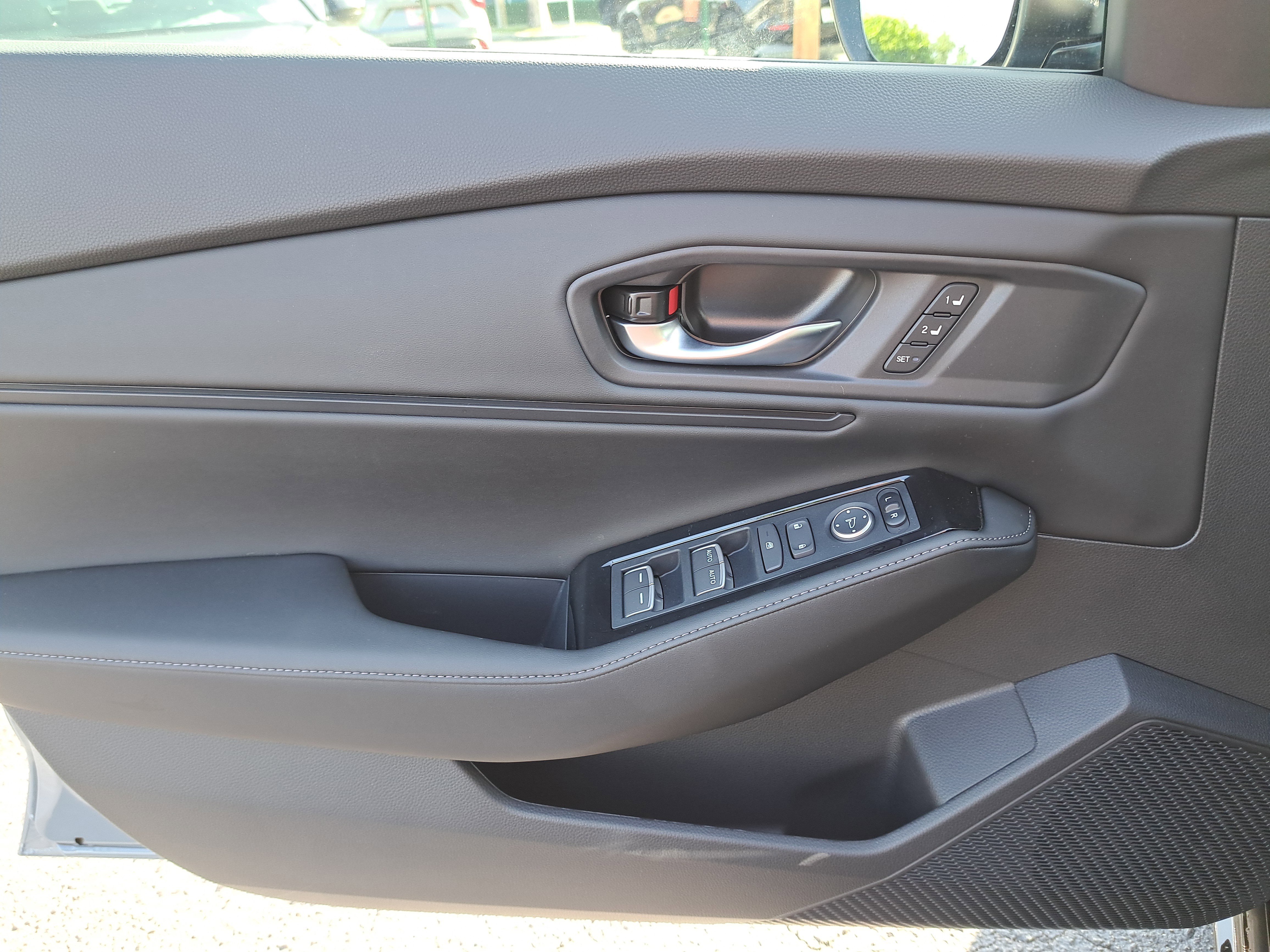 New 2026 Urban Gray Pearl Honda Touring image 21
