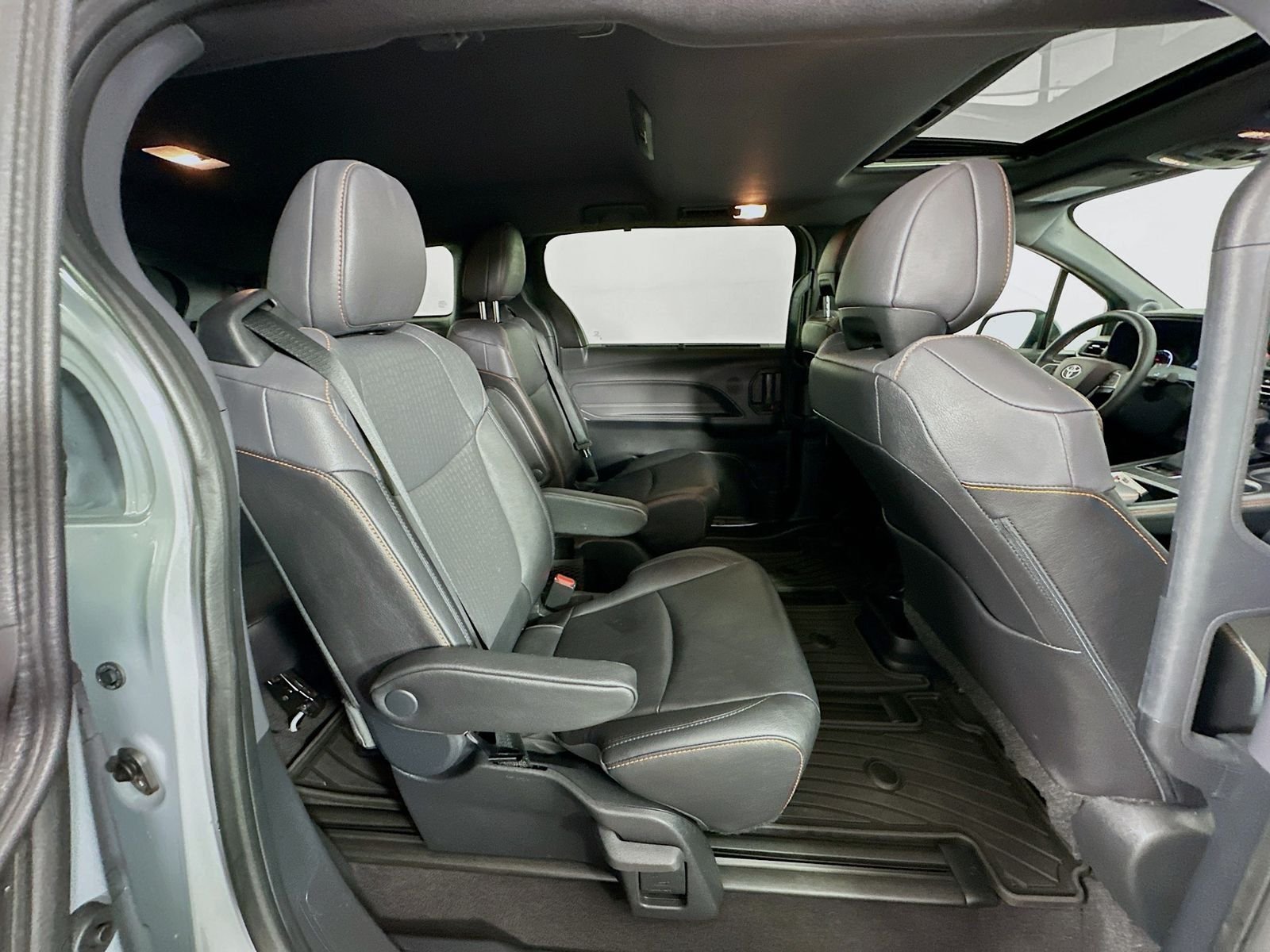 Used 2023 Cement Toyota XSE image 30