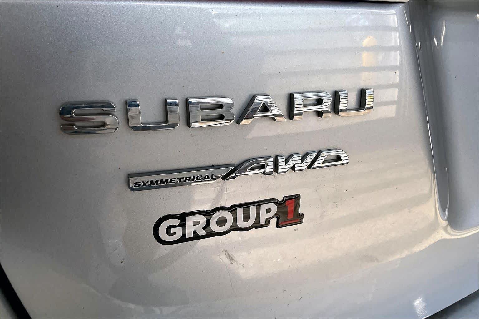 Used 2016 Ice Silver Metallic Subaru 3.6R Limited image 31