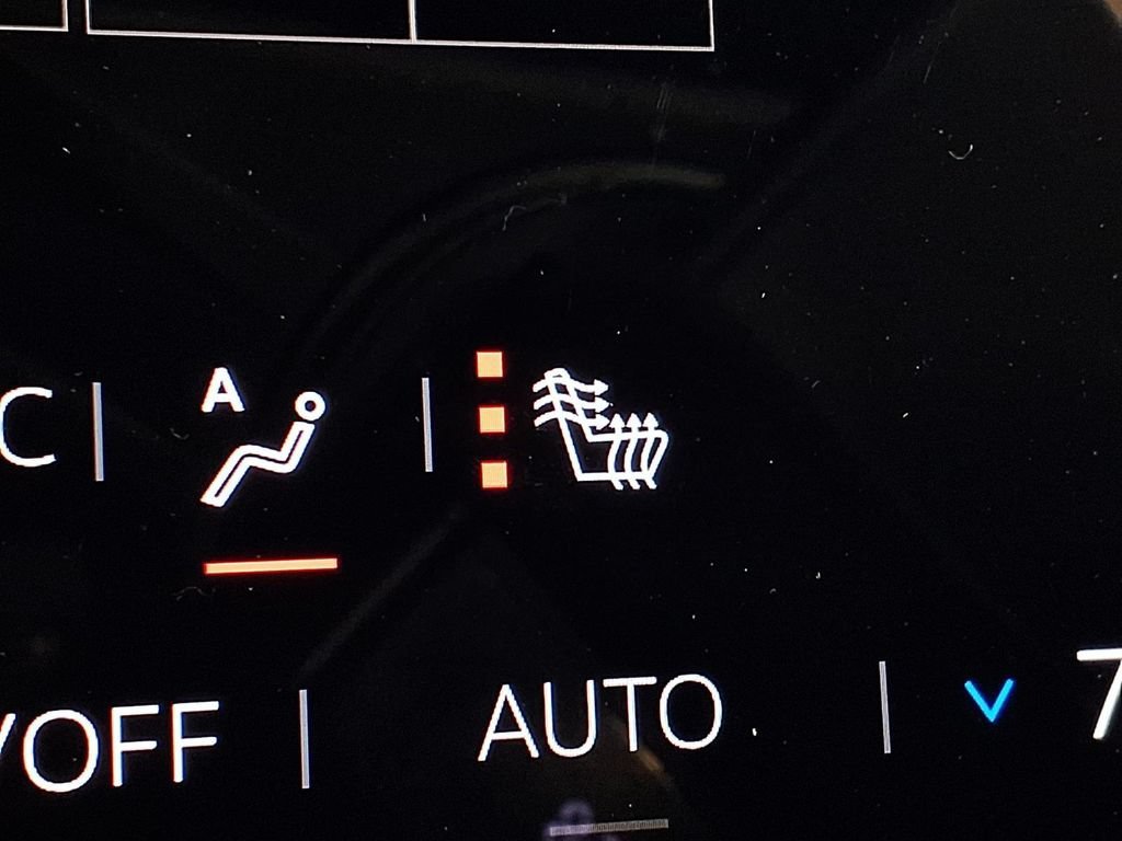 2026 GMC Acadia Elevation - Photo 42