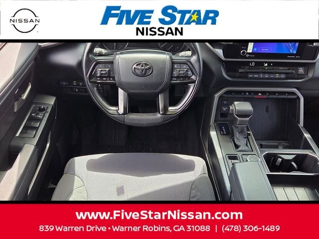 Used 2023  Toyota SR5 image 7