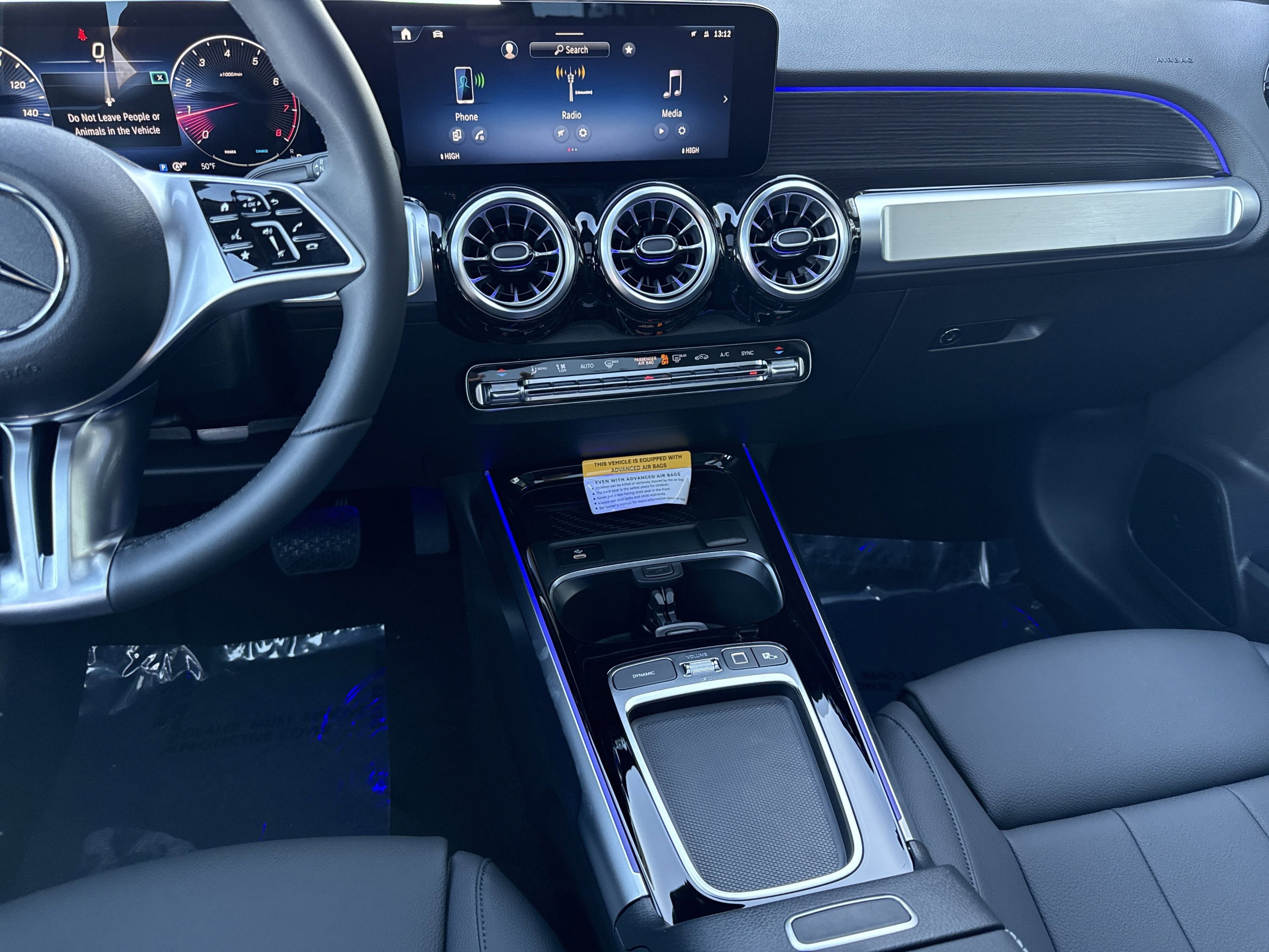 New 2026 Night Black Mercedes-Benz GLB 250 image 38