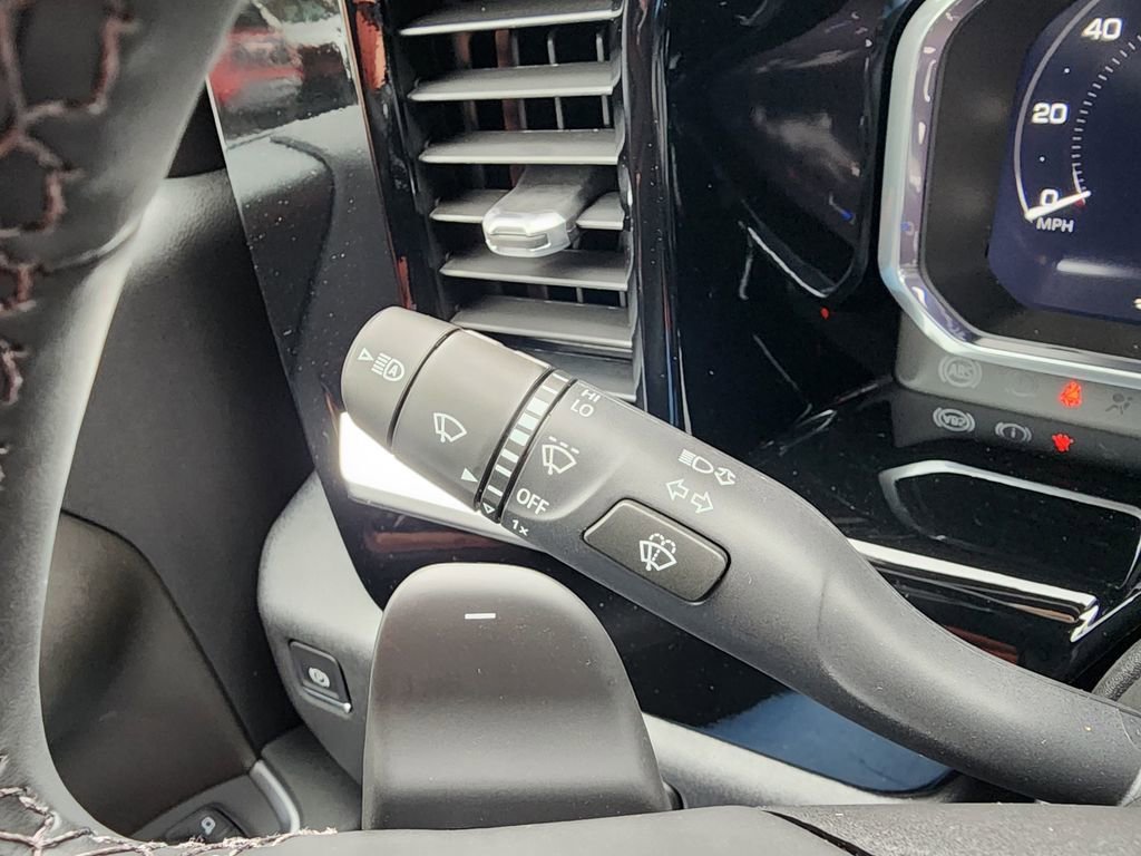 2026 GMC Sierra 1500 SLT - Photo 23