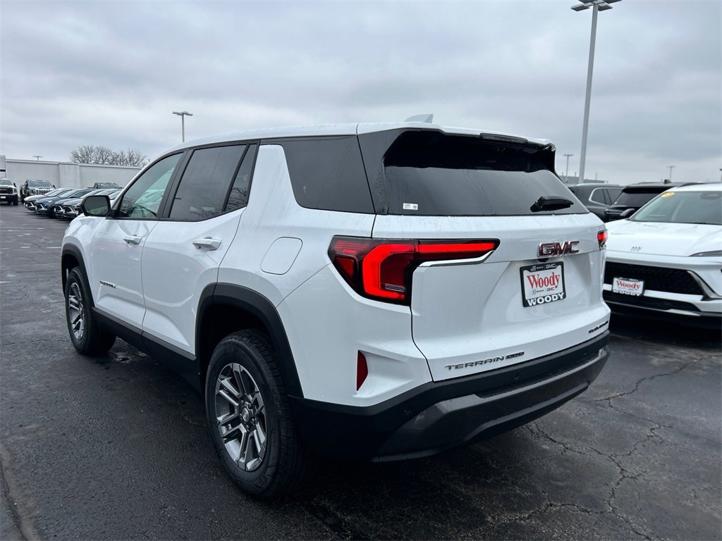 2026 GMC TERRAIN - Image 5