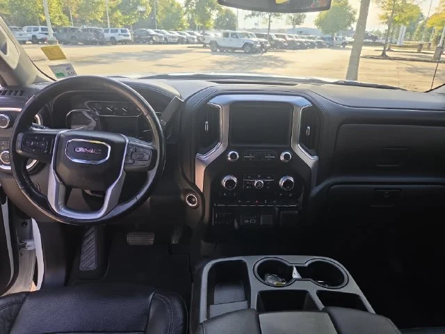 Used 2020 White GMC SLT image 13