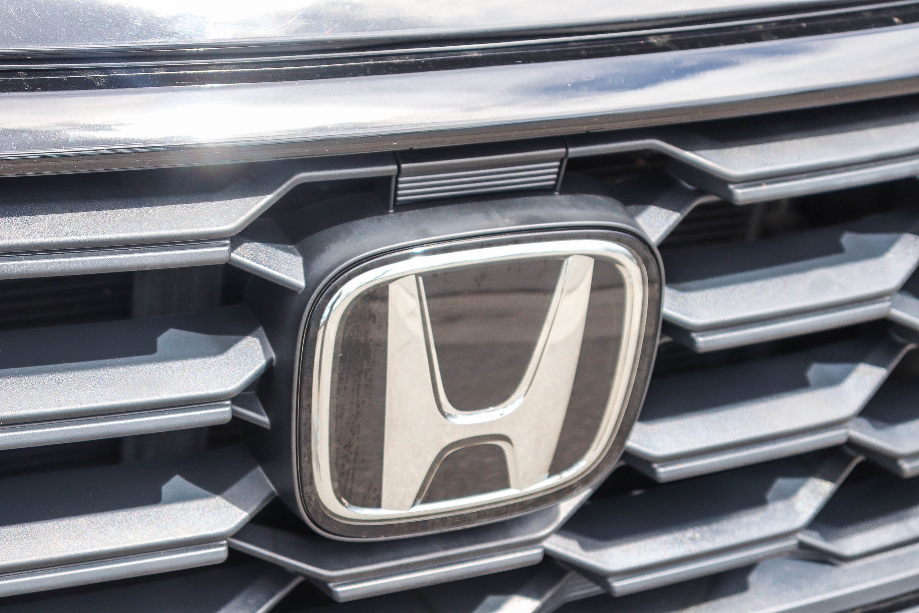 2025 Honda Pilot Sport - Photo 39