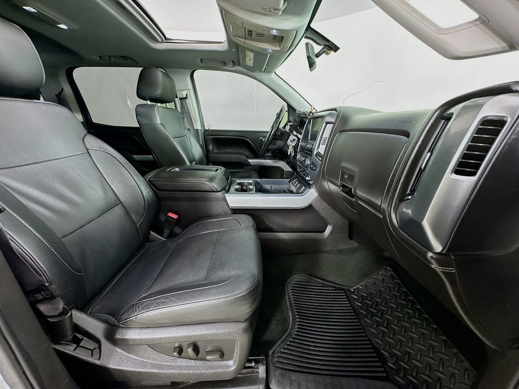 Used 2014 Silver Ice Metallic Chevrolet LTZ image 33