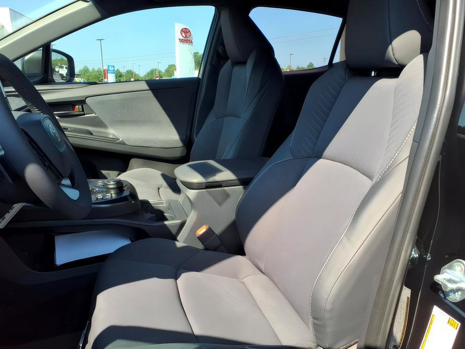New 2026 Midnight Black Met Toyota XSE image 9