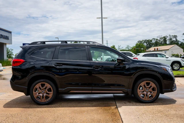 New 2026 Crystal Black Silica Subaru Limited Bronze Edition image 19
