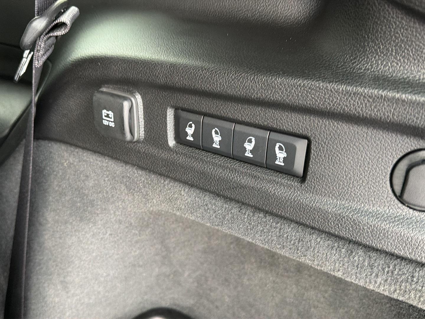 Used 2023 Bright White Clearcoat Jeep Overland image 38