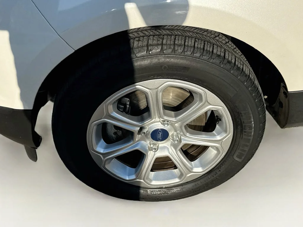 Used 2018 White Ford SE image 38